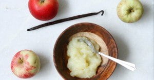 Æblemos: Opskrift på sund hjemmelavet æblegrød - frugtmos med æble til baby