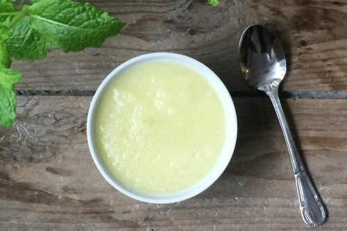 opskrift frugtmos til baby med æble og mango